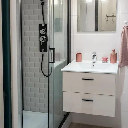 Apartment Le Beau Lucien, Climatise, Et Fonctionnel *